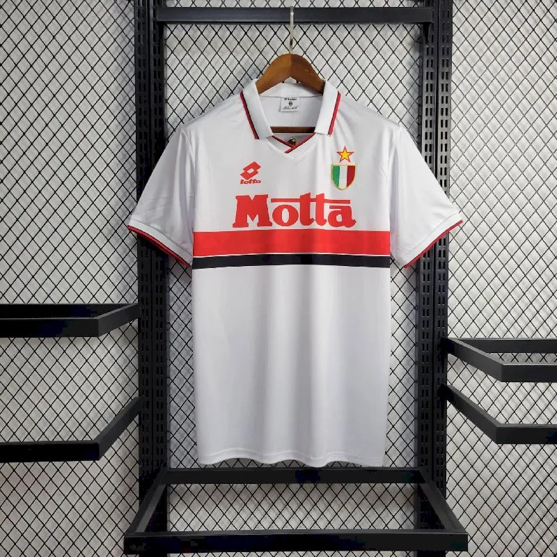 03bd9575d814bf22b9b6fe19a63f85f6.webp Retro AC Milan 1992/94 Away Jersey - Image 2