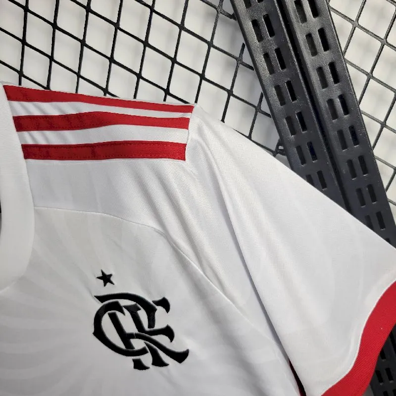 12020e51931839587f07114718f6f107.webp Mens Flamengo 2024/25 Away Jersey - Image 9