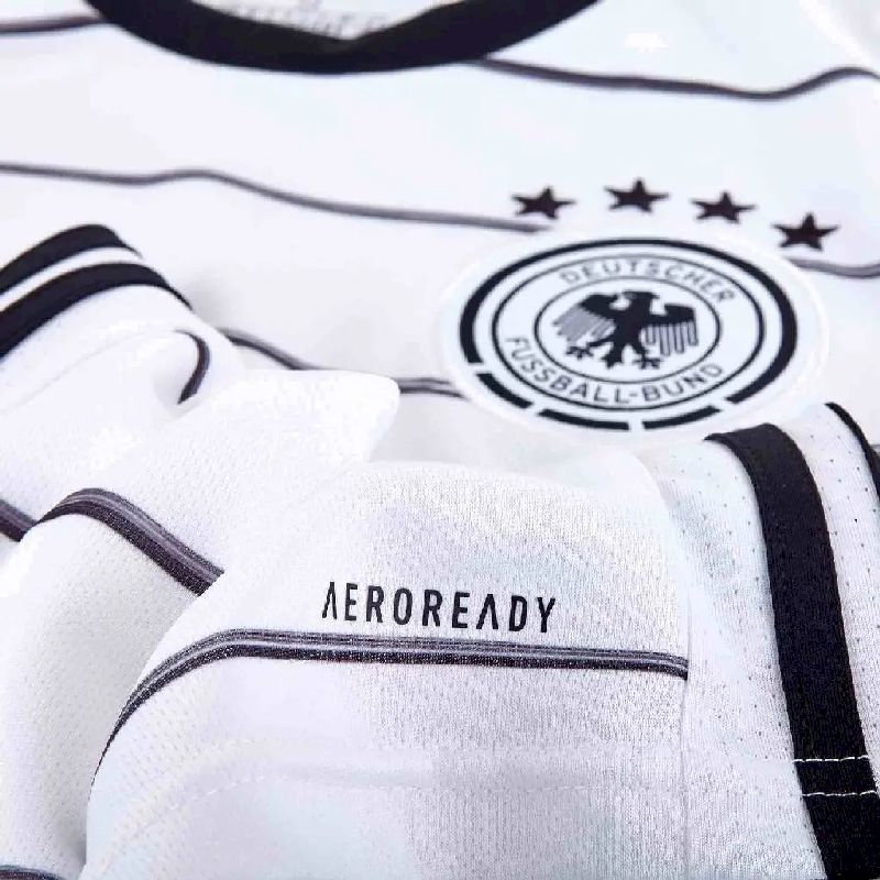 1e49e516bda8e67b.jpg Mens Germany 2021 Home Jersey - Image 3