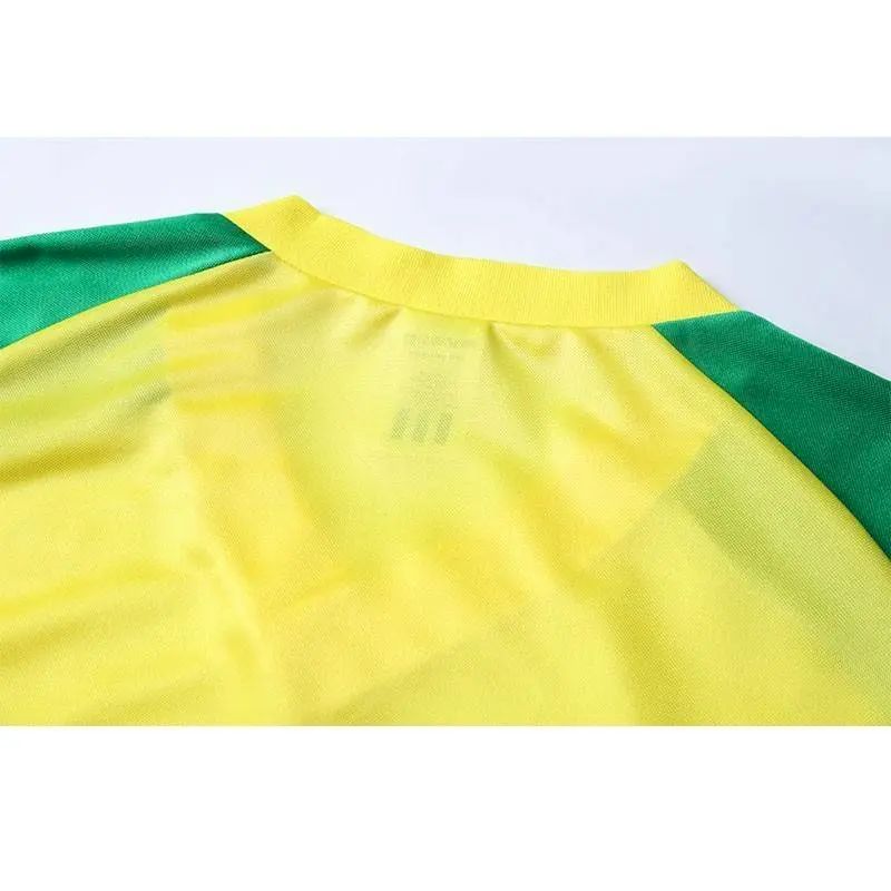 2022-07-25_14451336.jpg Retro Wales 1982 Away Jersey - Image 3