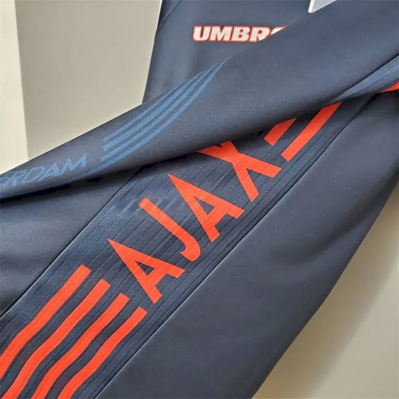 2023043003301368.jpg Retro Ajax 1997/98 Away Jersey - Image 6