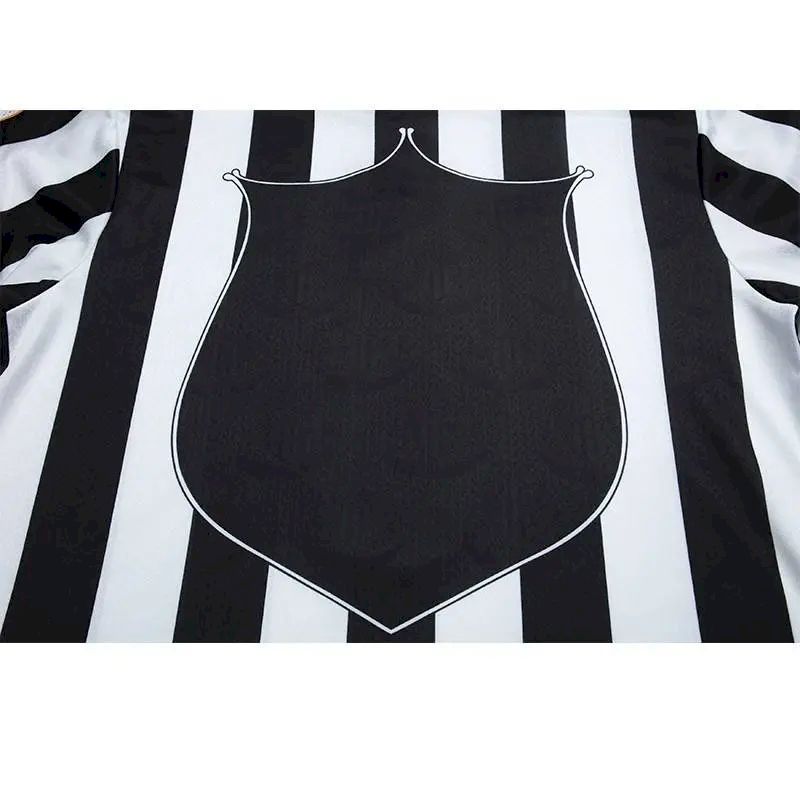 2023050806490051.jpg Retro Newcastle United 1997/99 Home Jersey - Image 4