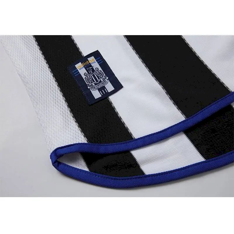 2023050811482375.jpg Retro Newcastle United 2000/01 Home Jersey - Image 3