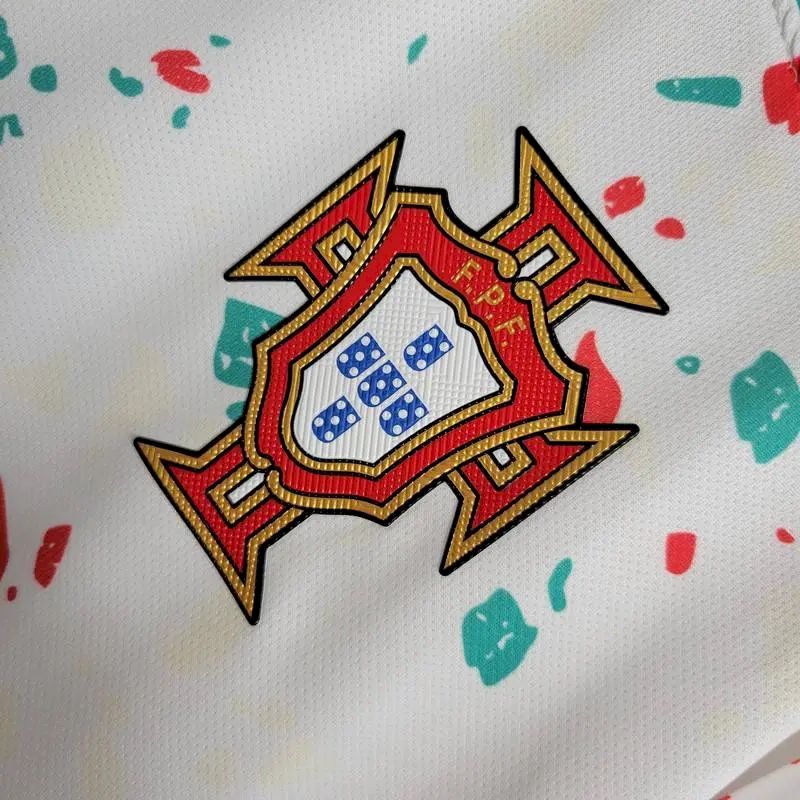 2023051903422633.jpg Mens Portugal 2023/24 Pre-Match Jersey - Image 3