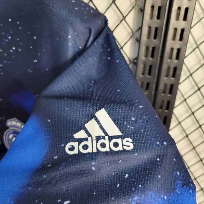 2023051905452592.jpg Retro Real Madrid 2018/19 Full Sky Star Special Edition Jersey - Image 6