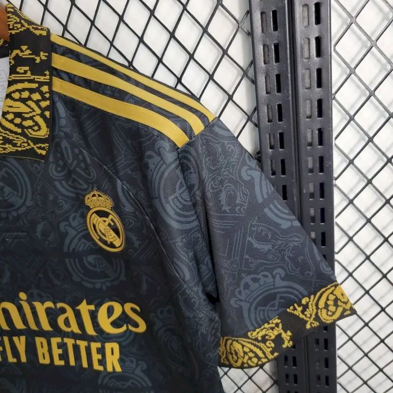 2023060418151425.jpg Mens Real Madrid 2023/24 Concept Edition Jersey Black - Image 4