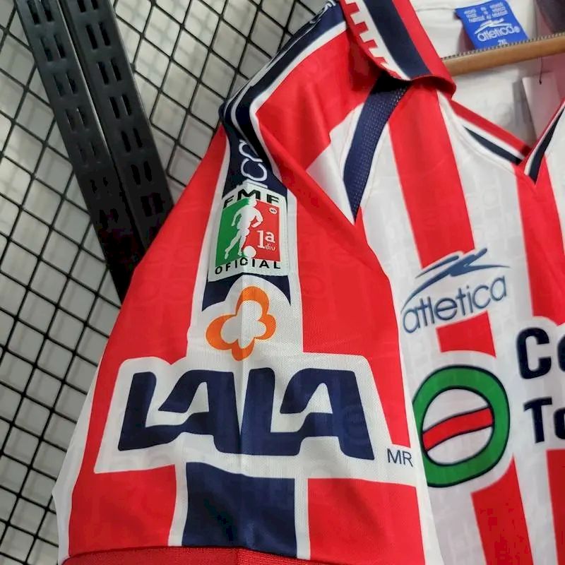 2023071810134352.jpg Retro Chivas 1999/2000 Home Jersey - Image 10