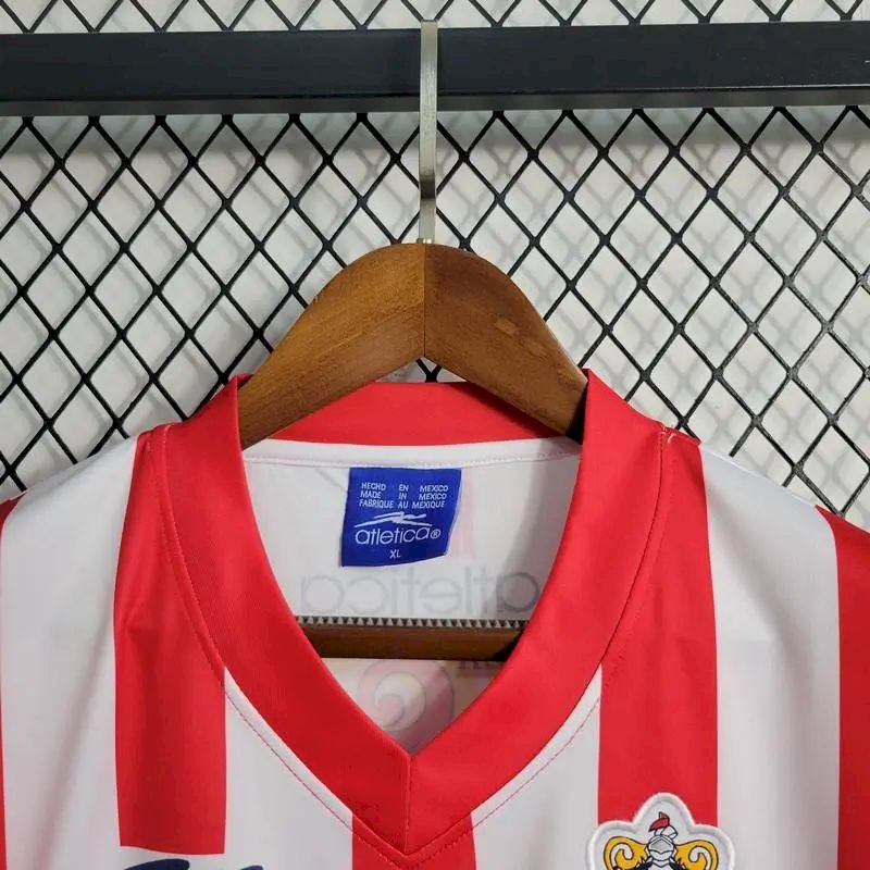 2023071816475655.jpg Retro Chivas 2001/02 Home Jersey - Image 4