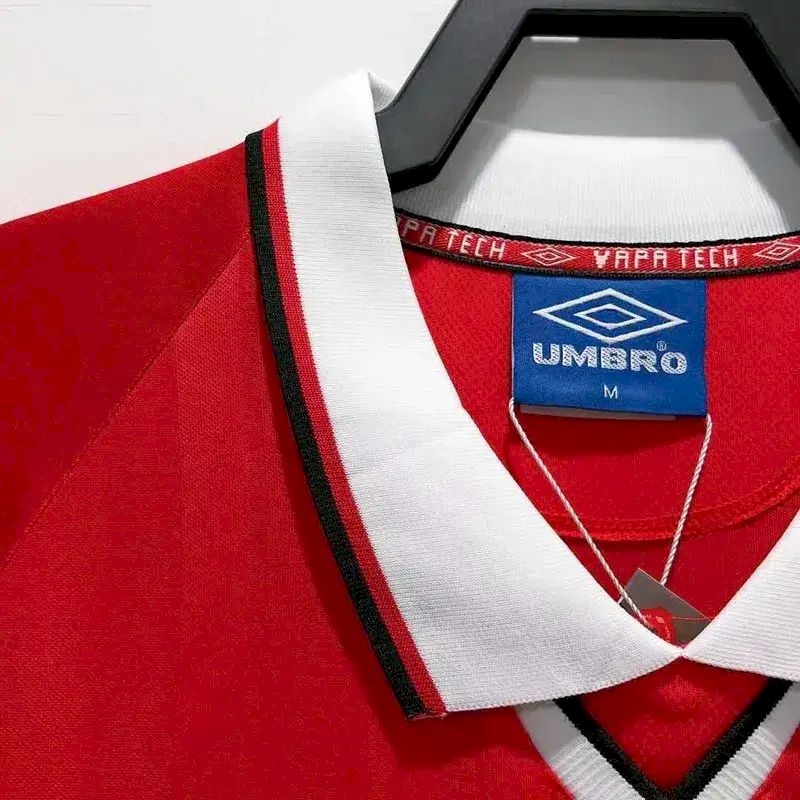 2023081010045191.jpg Retro Manchester United 1999 Home Champion League Final Jersey - Image 8