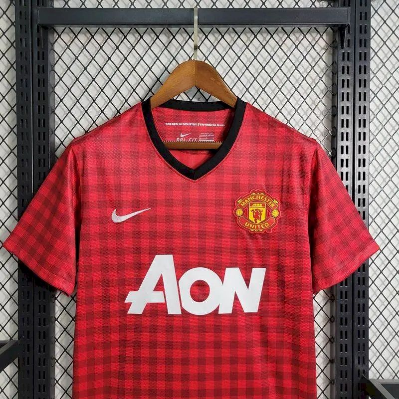 2023120119413363.jpg Retro Manchester United 2012/13 Home Jersey - Image 4