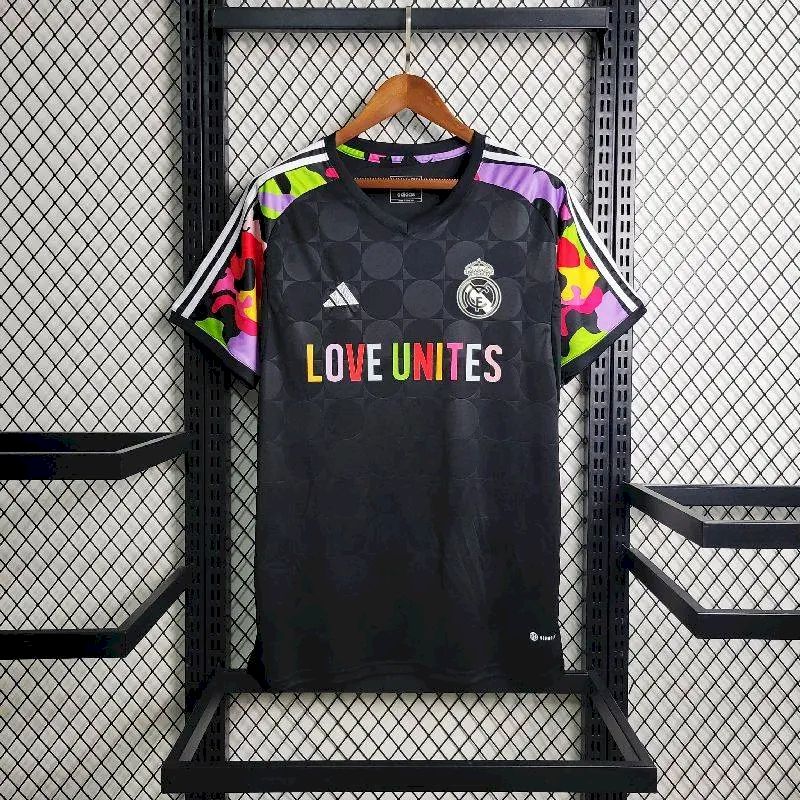 2024022317574355.jpg Mens Real Madrid 2024/25 Pre-Match Jersey - Image 1
