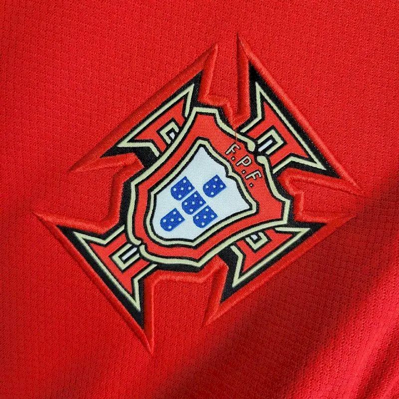 2024022318001579.jpg Mens Portugal 2024/25 Euro Home Jersey - Image 4