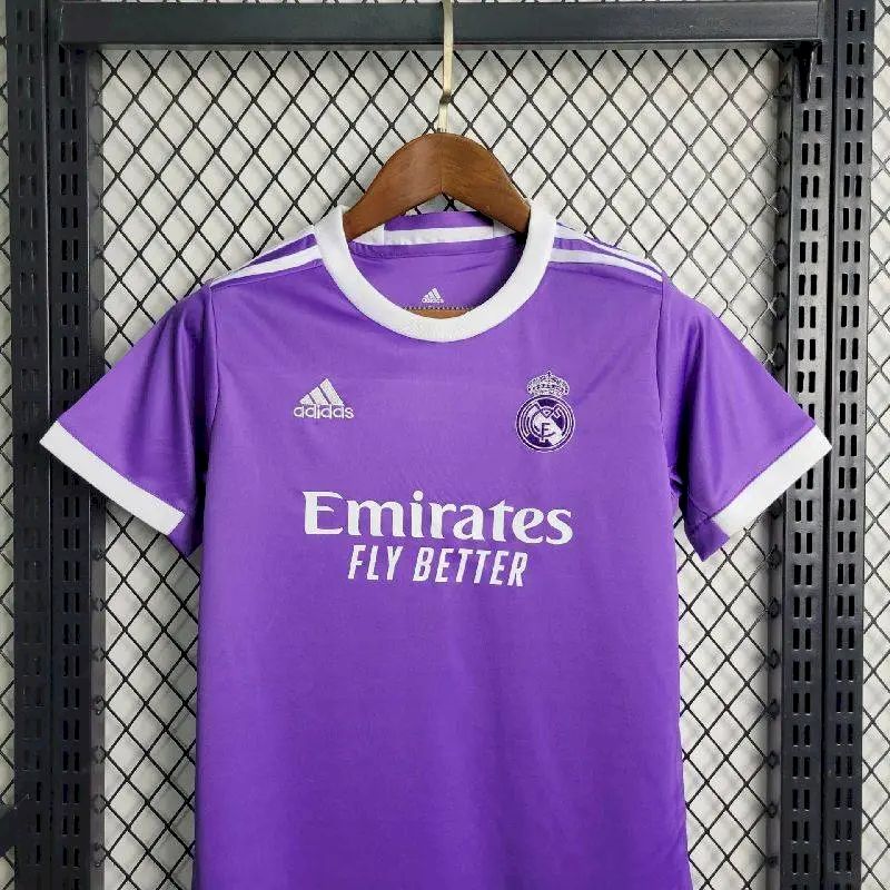 2024022319300255.jpg Kids Real Madrid 2016/17 Away Kids Retro And Shorts - Image 2