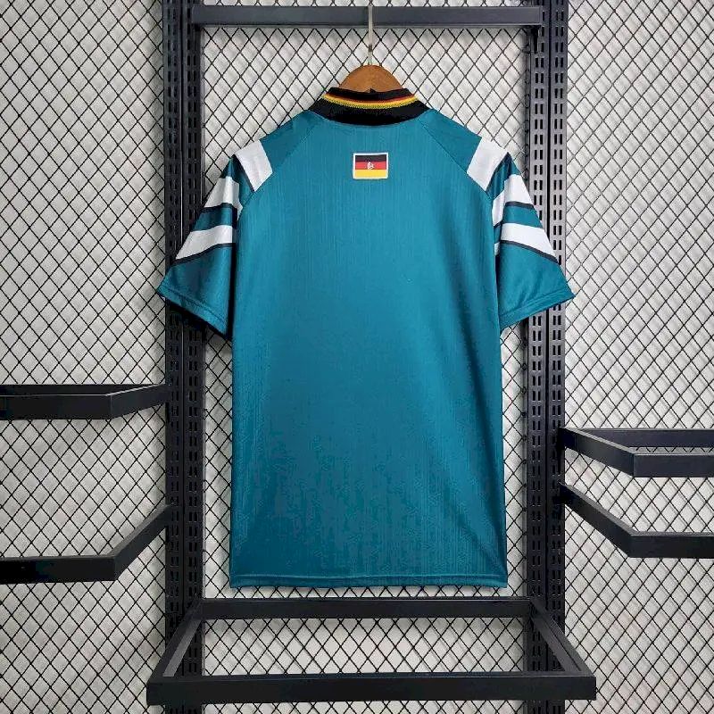 2024022320392679.jpg Retro Germany 1996 Away Jersey - Image 8