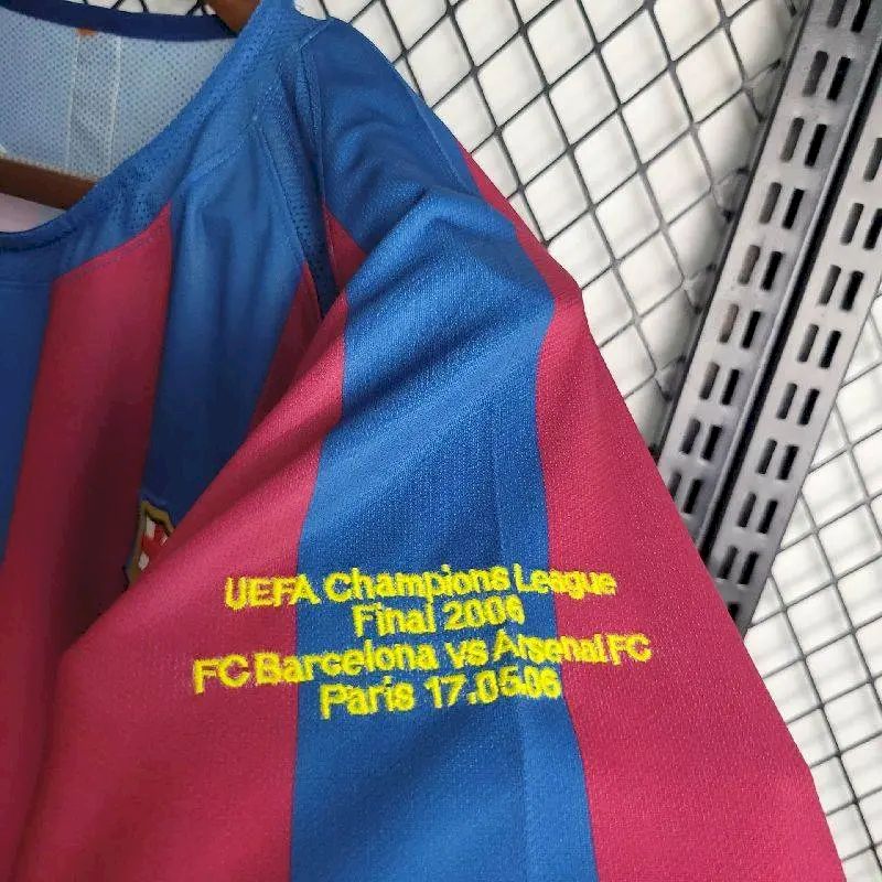 2024022612302963.jpg Retro Barcelona 2005/06 Home UCL Edition Long Sleeve Jersey - Image 5