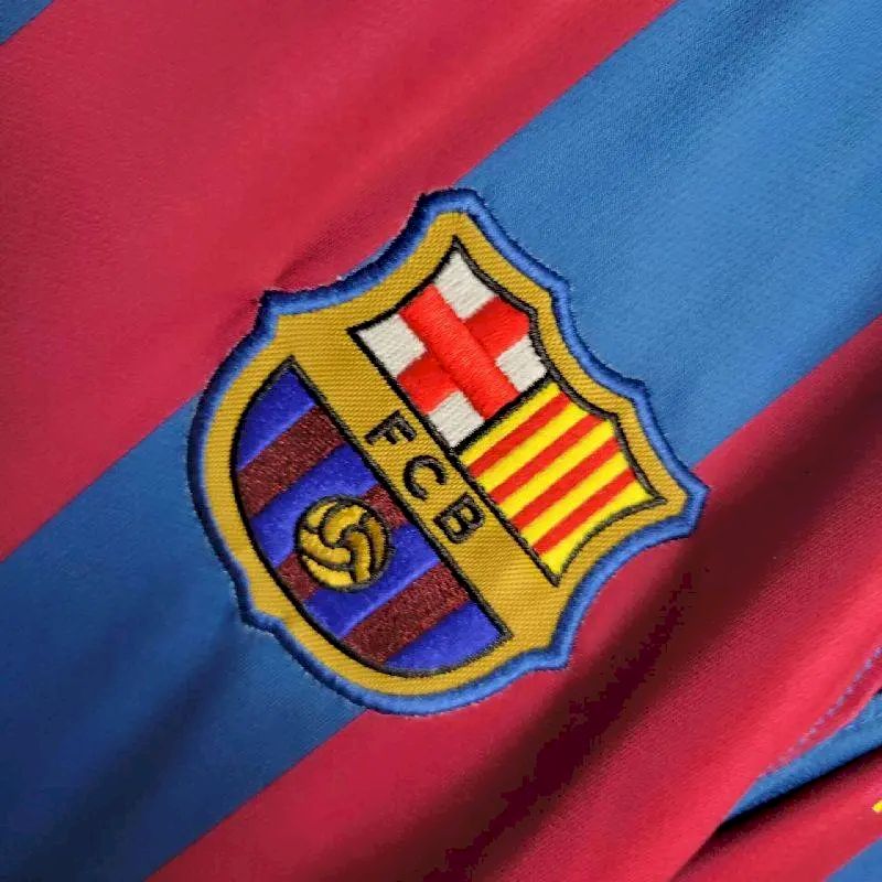 2024022612303764.jpg Retro Barcelona 2005/06 Home UCL Edition Long Sleeve Jersey - Image 3