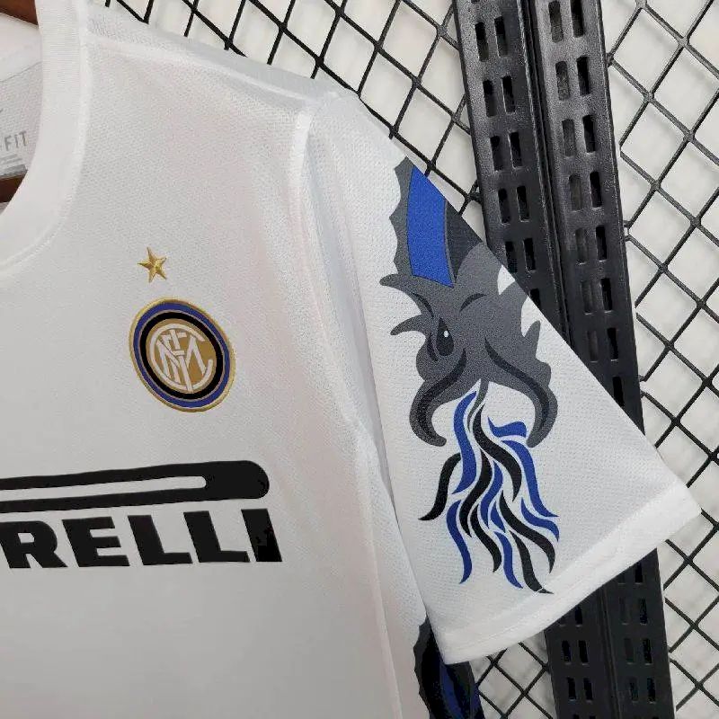 2024022612443844.jpg Retro Inter Milan 2010/11 Away Jersey - Image 9