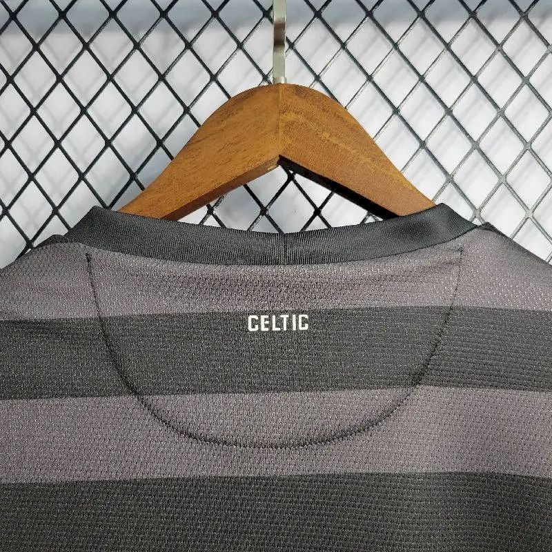 2024022612573454.jpg Retro Celtic 2012/13 125th Anniversary Edition Jersey - Image 8