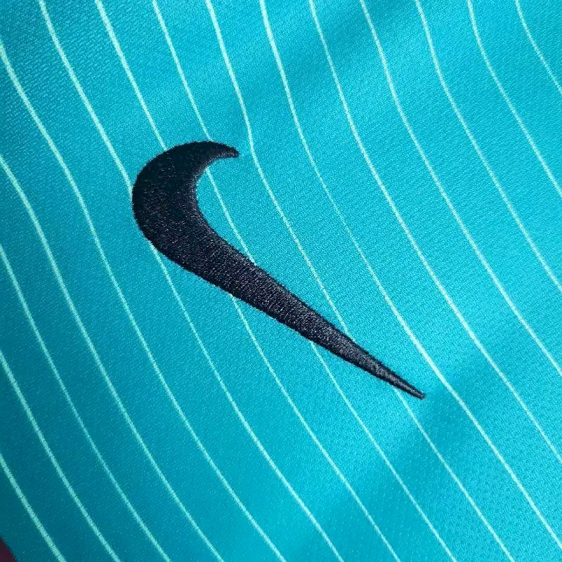 2024022613054330.jpg Retro Barcelona 2016/17 Third Jersey - Image 5