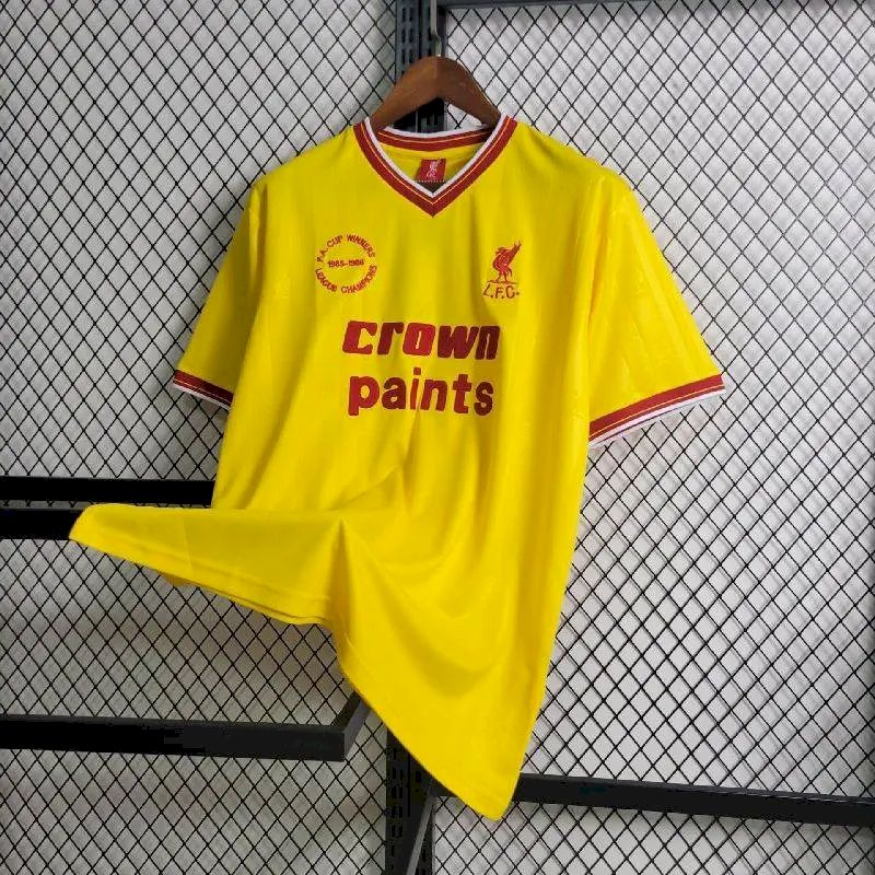 2024022614094353.jpg Retro Liverpool 1985/86 Third Jersey - Image 1