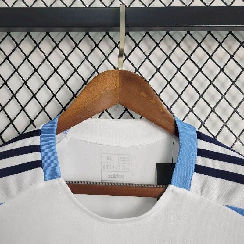 2024022816282674.jpg Mens Real Madrid 2023/24 Special Edition Jersey - Image 4