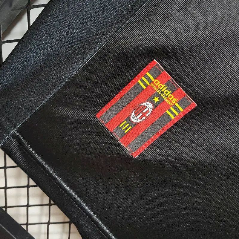2024022819372581.jpg Retro AC Milan 1998/99 Third Jersey - Image 8