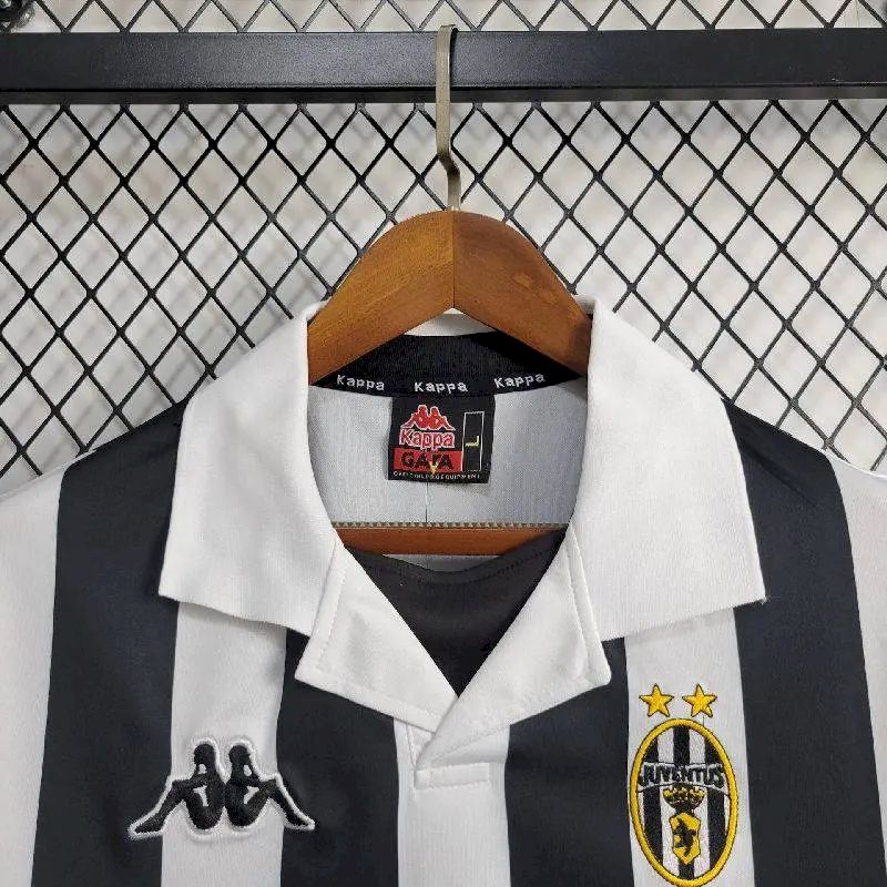 2024031715530756.jpg Retro Juventus 1999/2000 Home Long Sleeve Jersey - Image 7