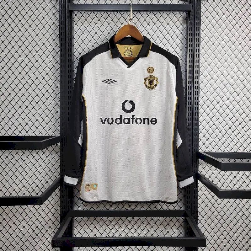 2024031716014484.jpg Retro Manchester United 2001/02 Centenary Reversible Away And Third Long Sleeve Jersey - Image 6