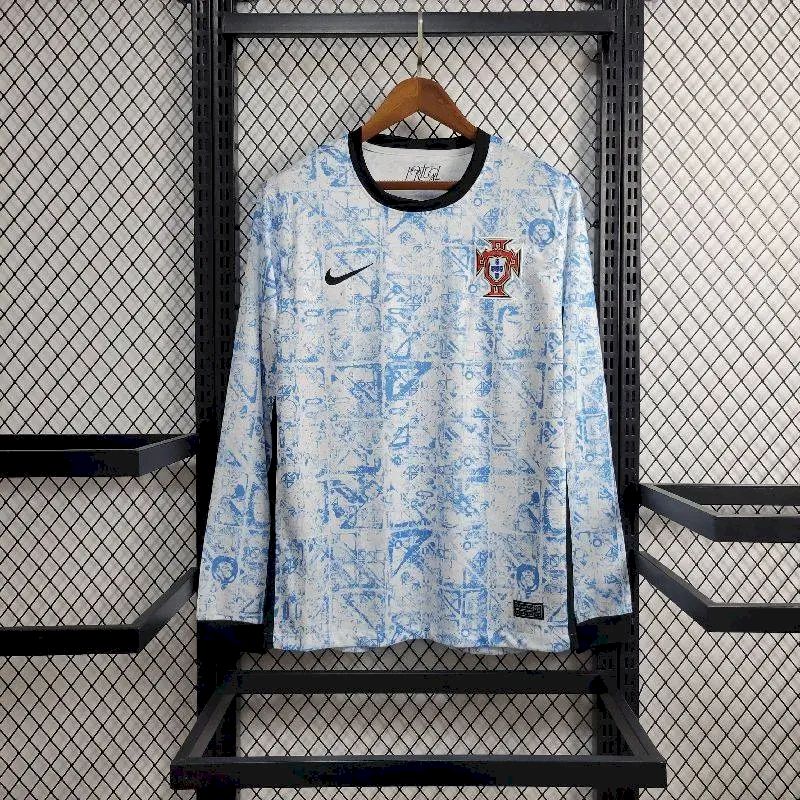 2024031917371512.jpg Mens Portugal 2024/25 Euro Away Long Sleeve Jersey - Image 1