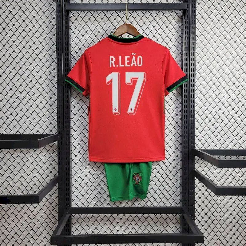 2024032516313798.jpg Kids Portugal 2024/25 Euro Home Kit - Image 3