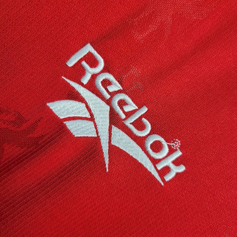 2024051621151663.jpg Retro Liverpool 1996/97 Home Jersey - Image 9