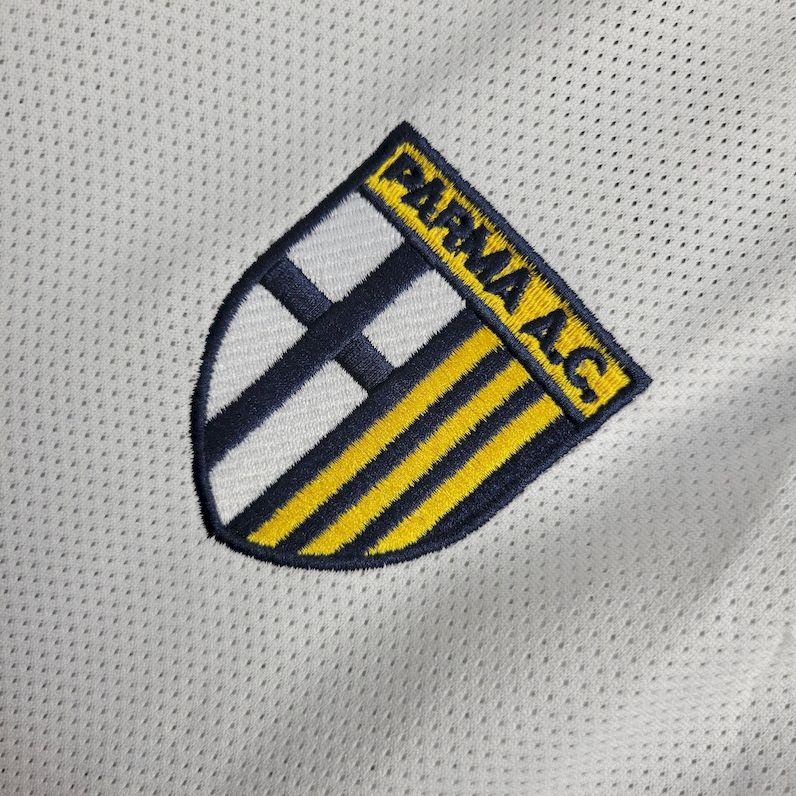 2024051621374076.jpg Retro Parma Calcio 2003/04 Home Jersey - Image 5