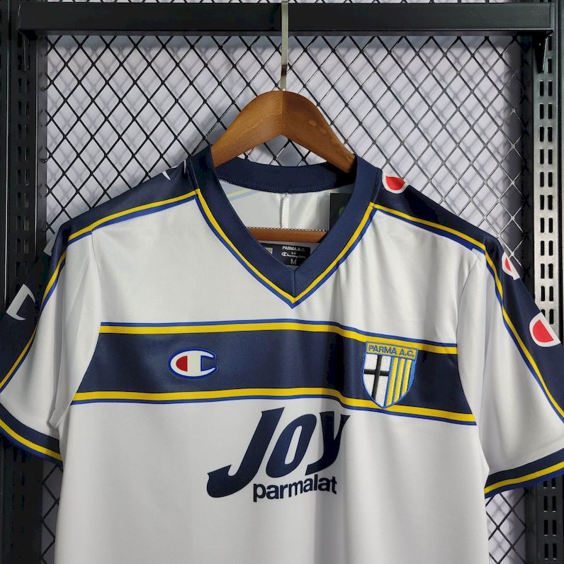 2024051621404819.jpg Retro Parma Calcio 2001/02 Home Jersey - Image 8