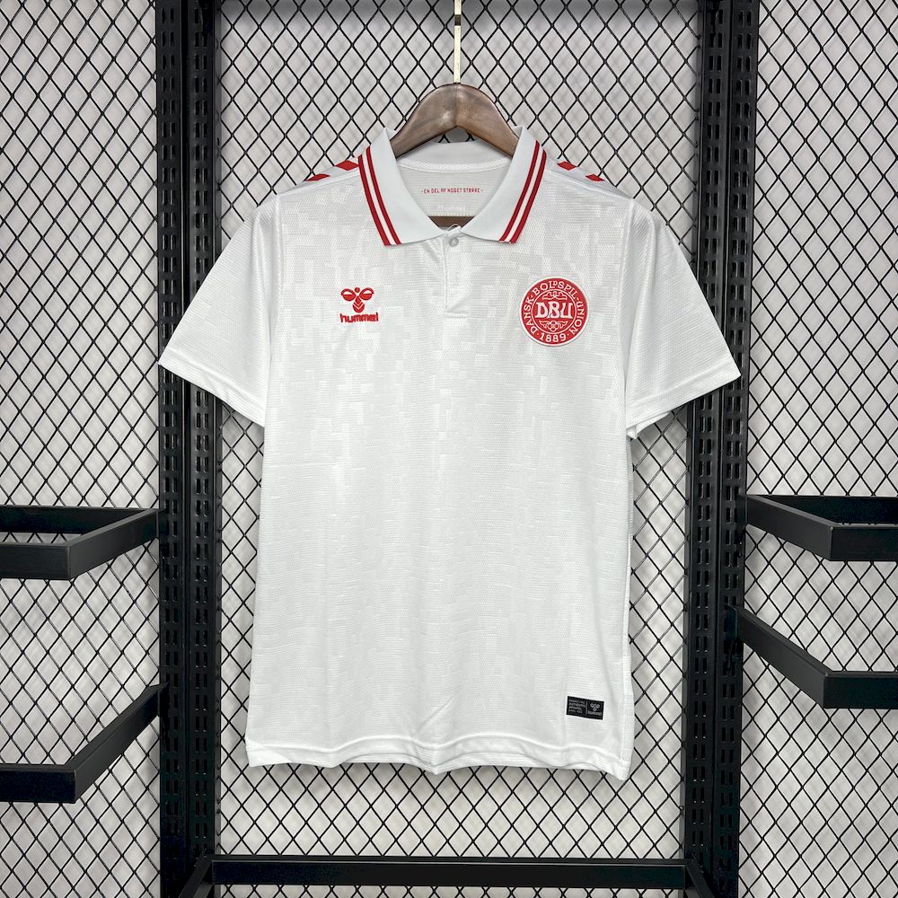 2024060818541087.jpg Mens Denmark 2024/25 Euro Away Jersey - Image 3
