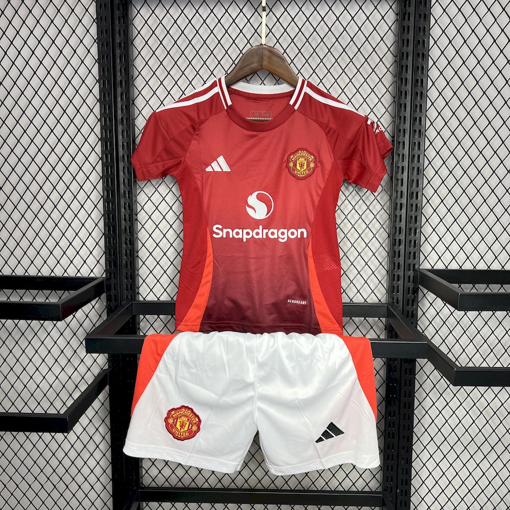 2024060819223532.jpg Kids Manchester United 2024/25 Home Kit - Image 4