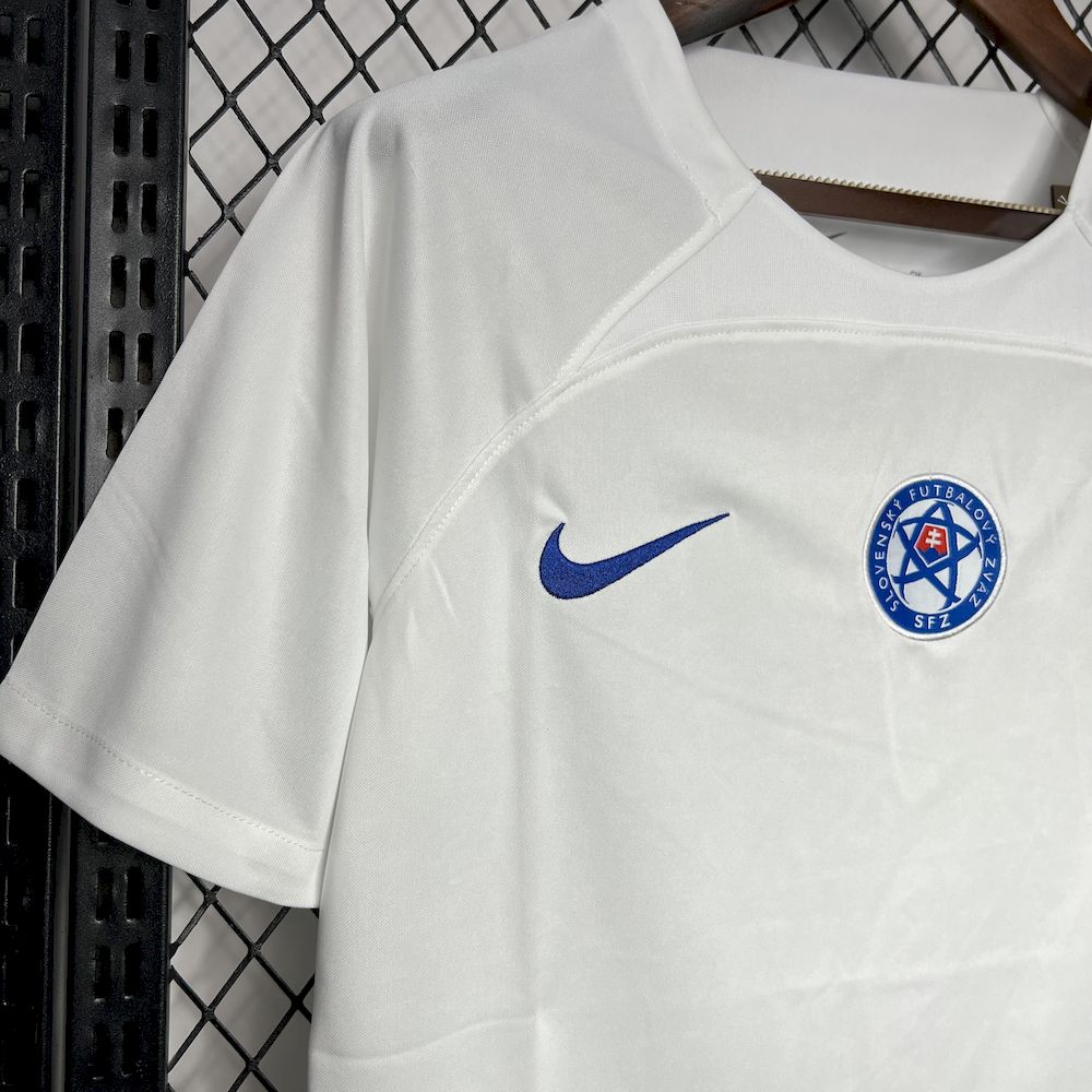 202406082031065.jpg Mens Slovakia 2024/25 Euro Away Jersey - Image 4