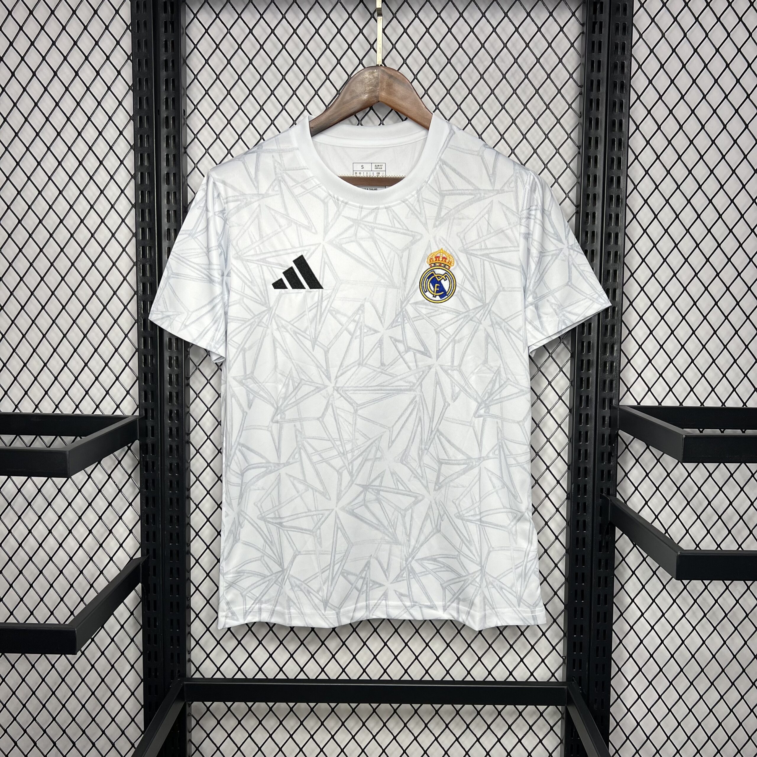 202406082230252.jpg Mens Real Madrid 2024/25 Pre-match Jersey - Image 6