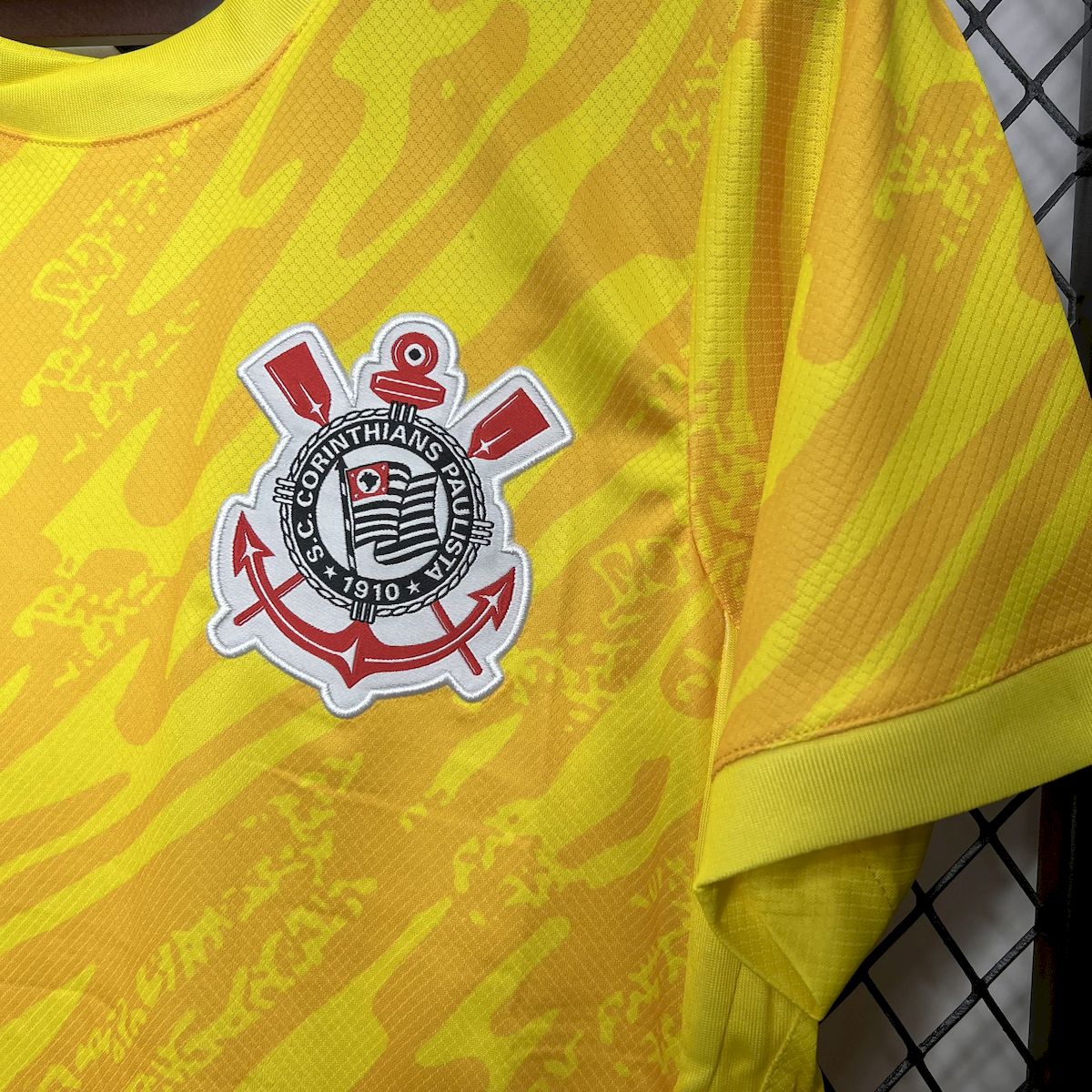 2024060919442272.jpg Mens Corinthians 2024/25 Goalkeeper Jersey - Image 7