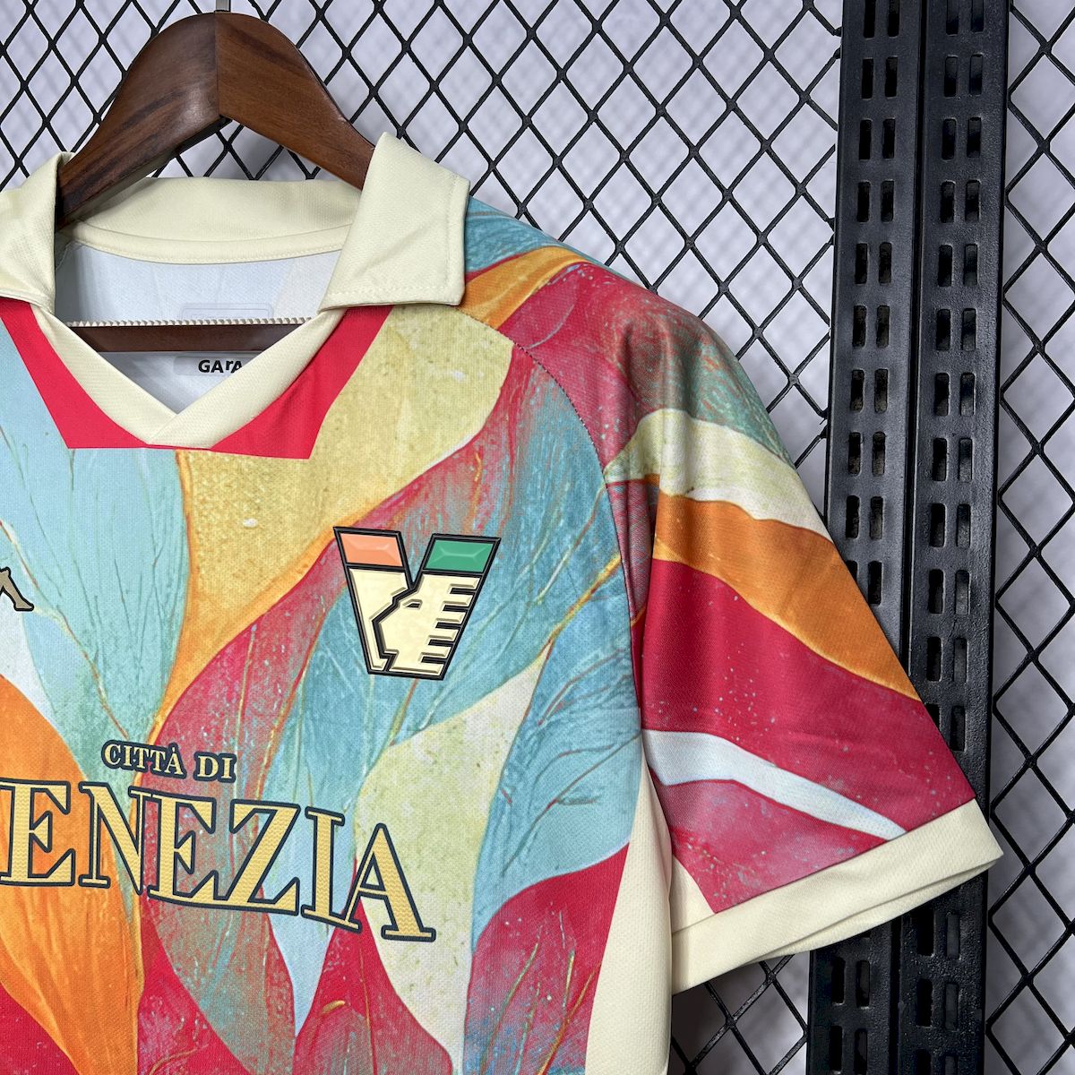 2024060920314191.jpg Mens Venezia FC 2024/25 Special Edition Jersey - Image 6