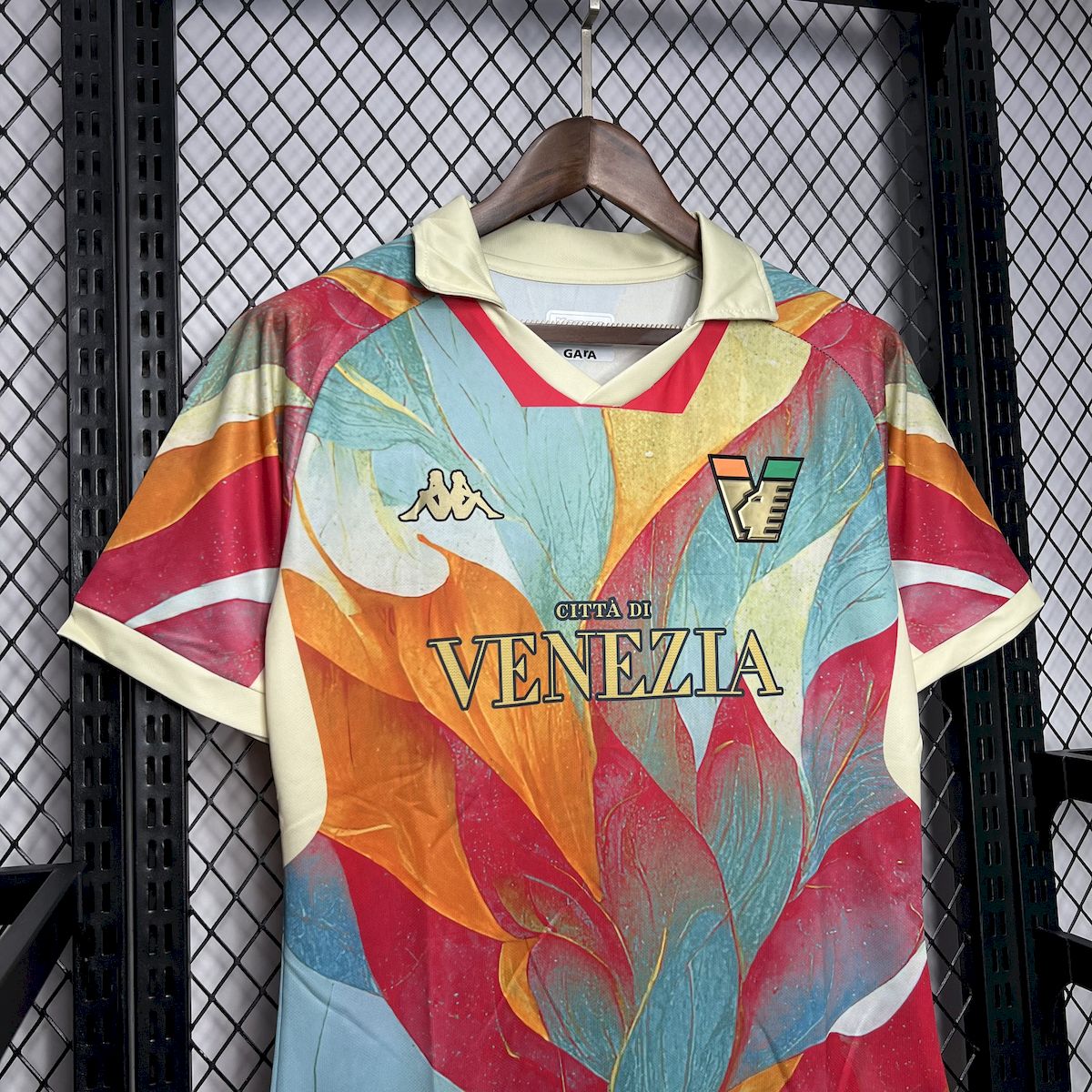 2024060920314761.jpg Mens Venezia FC 2024/25 Special Edition Jersey - Image 4