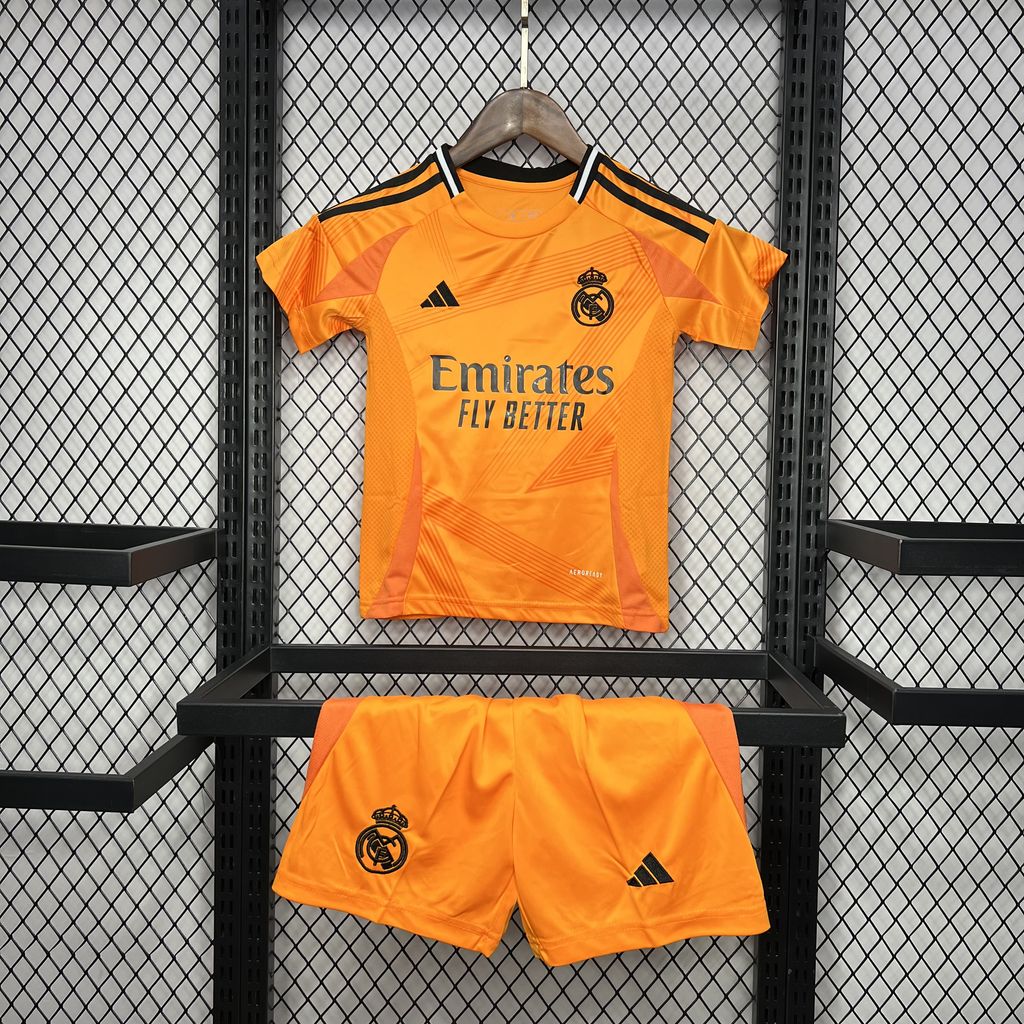 2024061322573086.jpg Kids Real Madrid 2024/25 Away Kit - Image 1