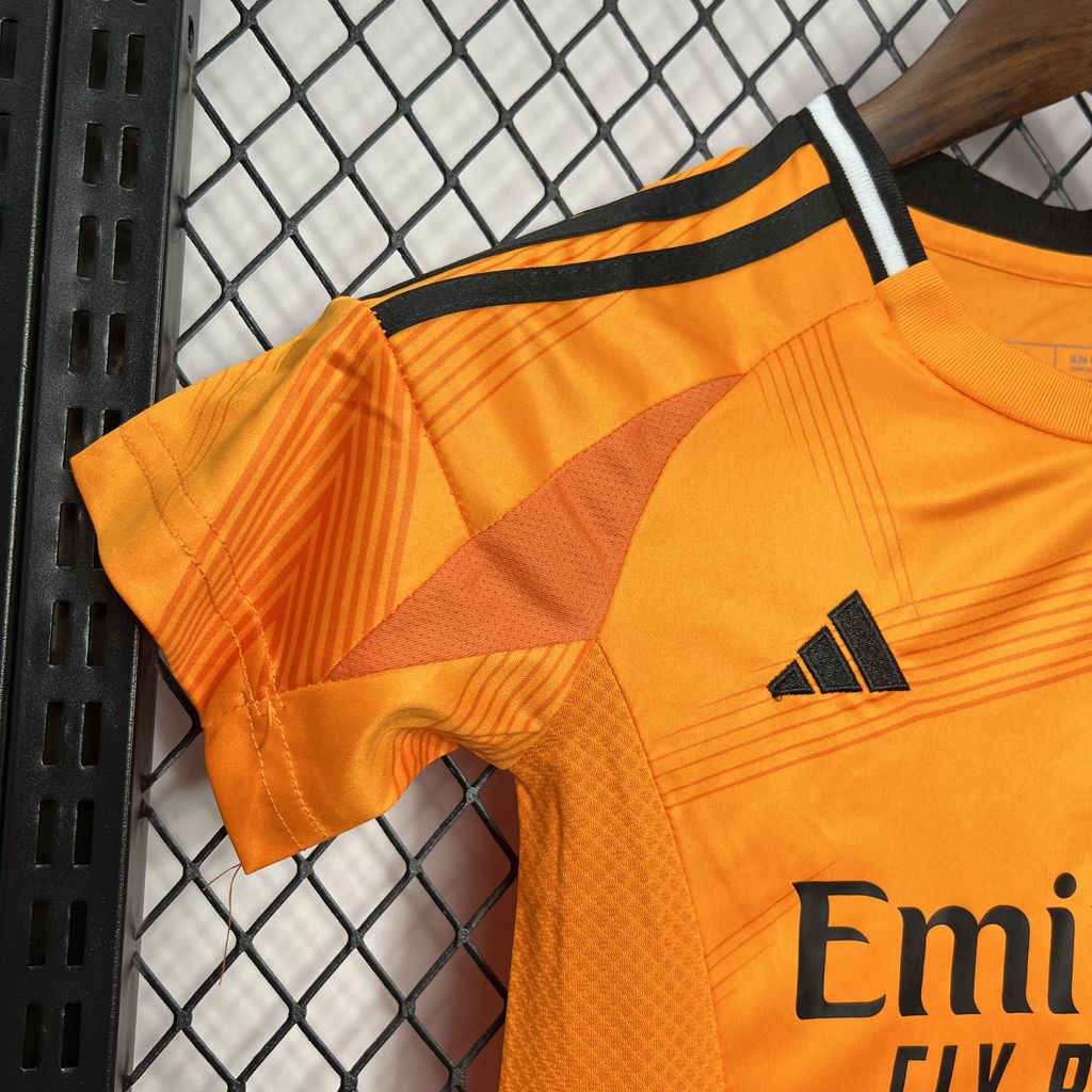 2024061322573370.jpg Kids Real Madrid 2024/25 Away Kit - Image 5