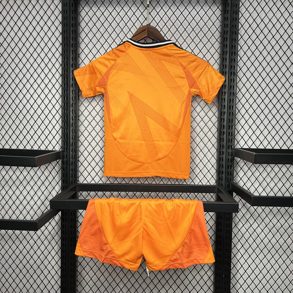 2024061322574172.jpg Kids Real Madrid 2024/25 Away Kit - Image 2