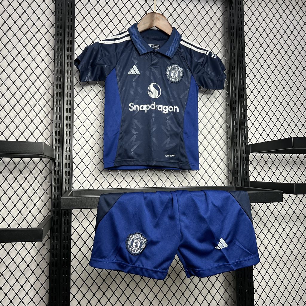 2024061323080361.jpg Kids Manchester United 2024/25 Away Kit - Image 4