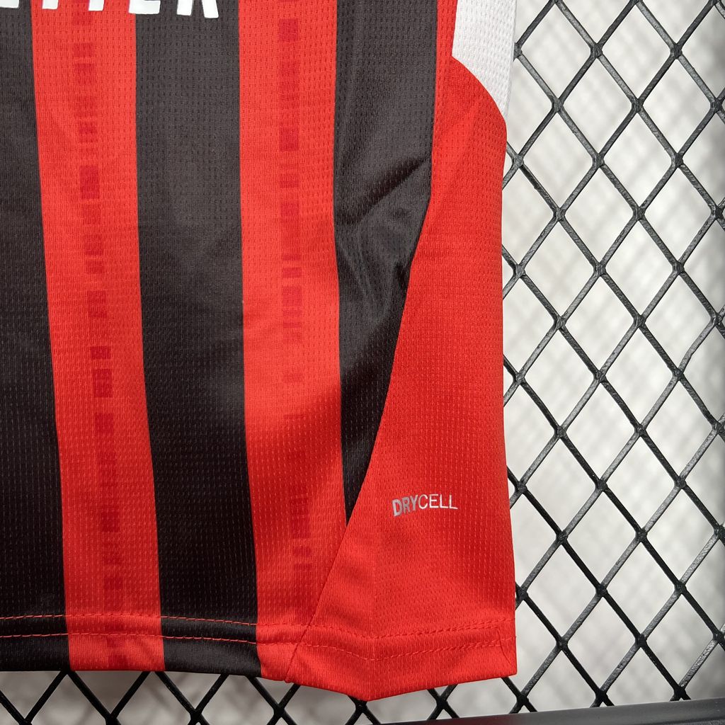 2024061323501730.jpg Kids AC Milan 2024/25 Home Kit - Image 6