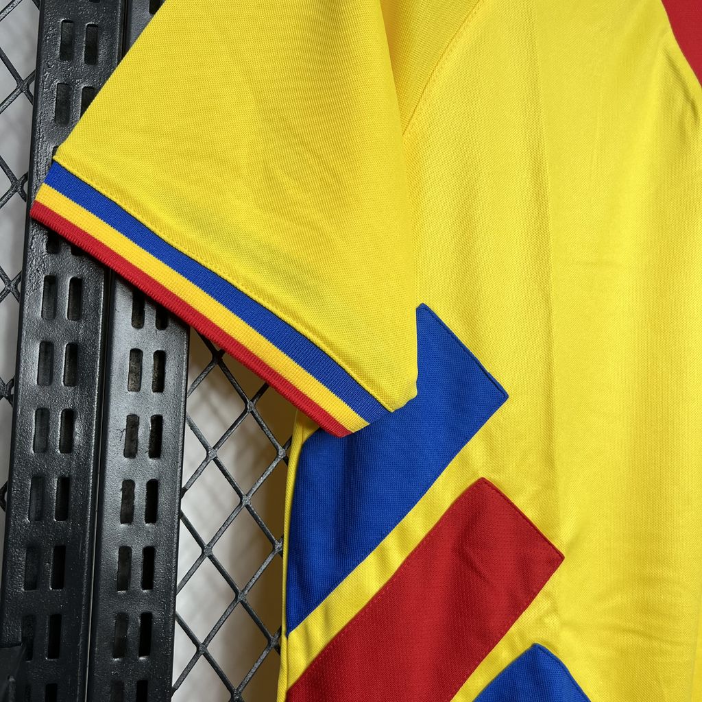 2024061323591674.jpg Retro Romania 1994 Home Jersey - Image 4