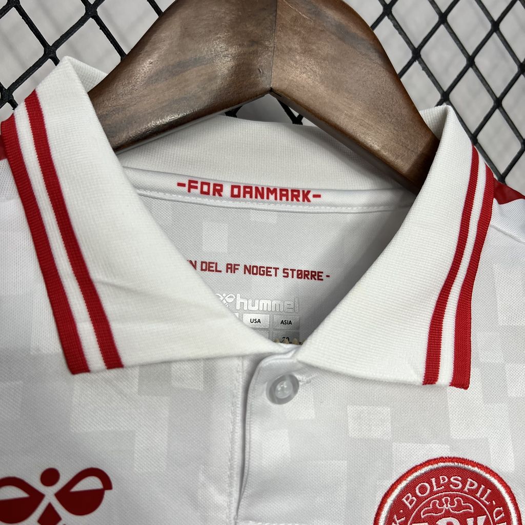 2024061400104565.jpg Kids Denmark 2024/25 Euro Away Kit - Image 4