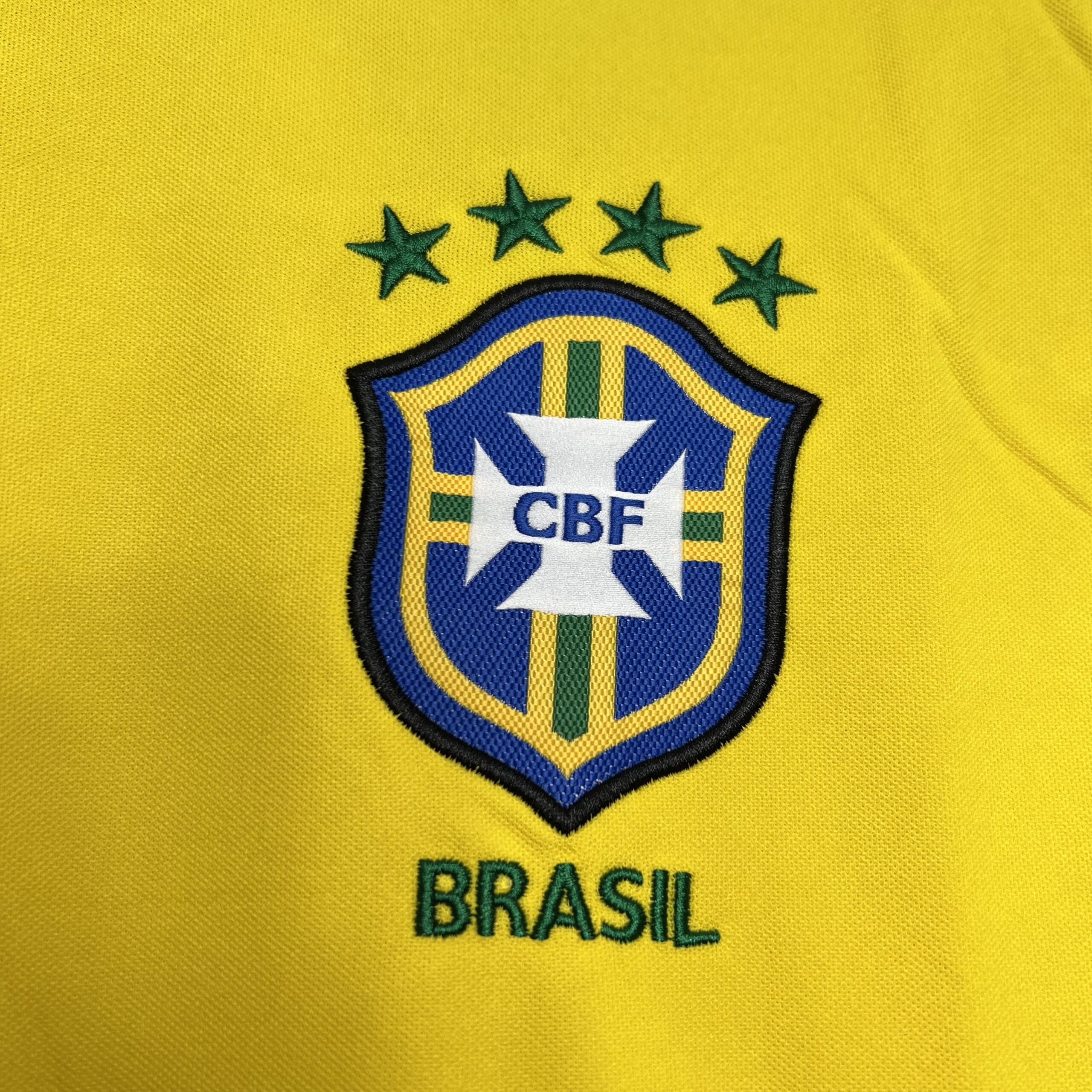 2024062406172733.jpg Retro Brazil 1998/2000 Home Jersey - Image 8