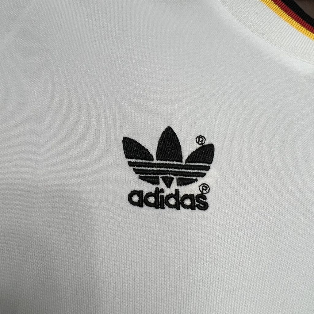 202406250648432.jpg Retro Germany 1986 Home Jersey - Image 7