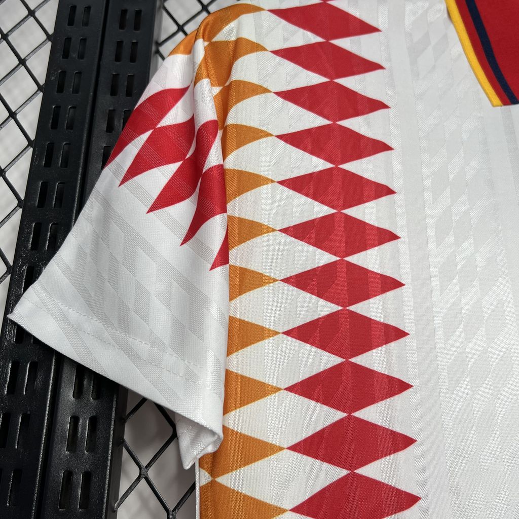 2024070115045589.jpg Retro Spain 1994 Away Jersey - Image 5